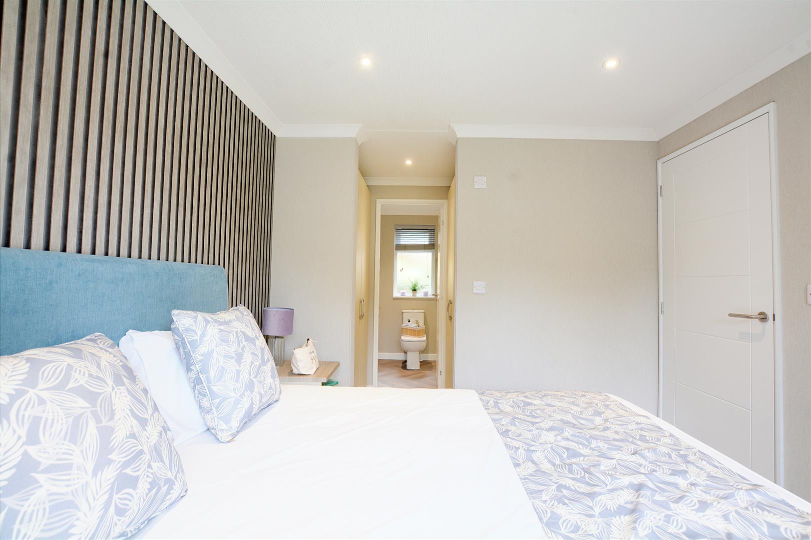 Bradford Way, Killarney Park, Nottingham Robert Ellis Estate Agents